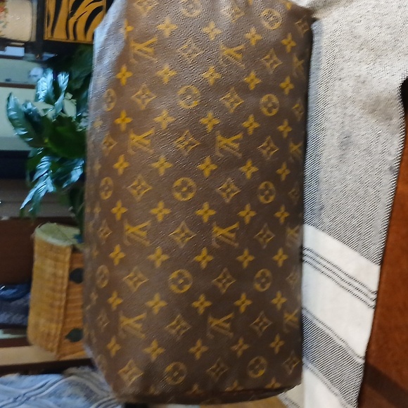 Louis Vuitton Brown and Tan Monogram Bag - Picture 5 of 16